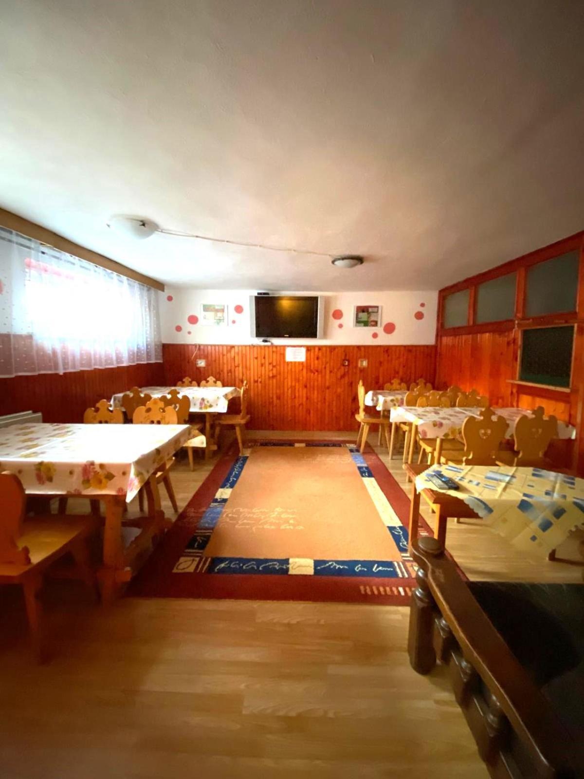 Penzion Skitour Stara Lesna Exterior photo
